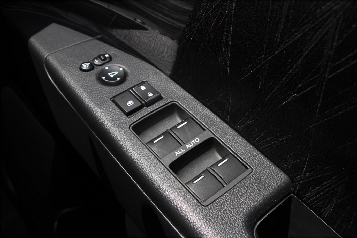 2016 Honda Odyssey Absolute-sensing Ex Package (hybrid) Exterior 13