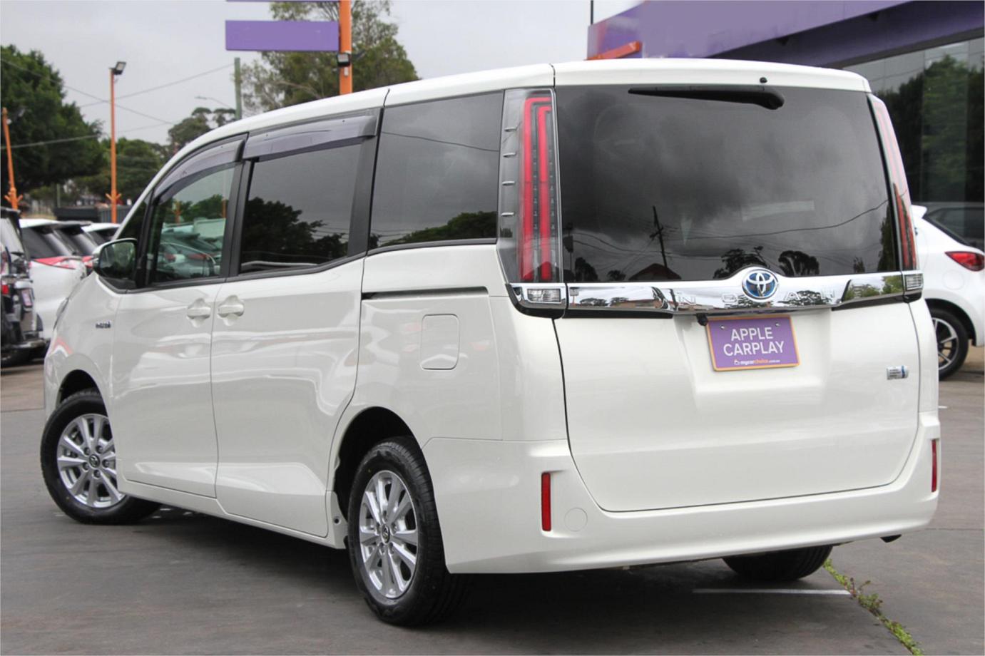 2018 Toyota Noah X (hybrid) Exterior 20