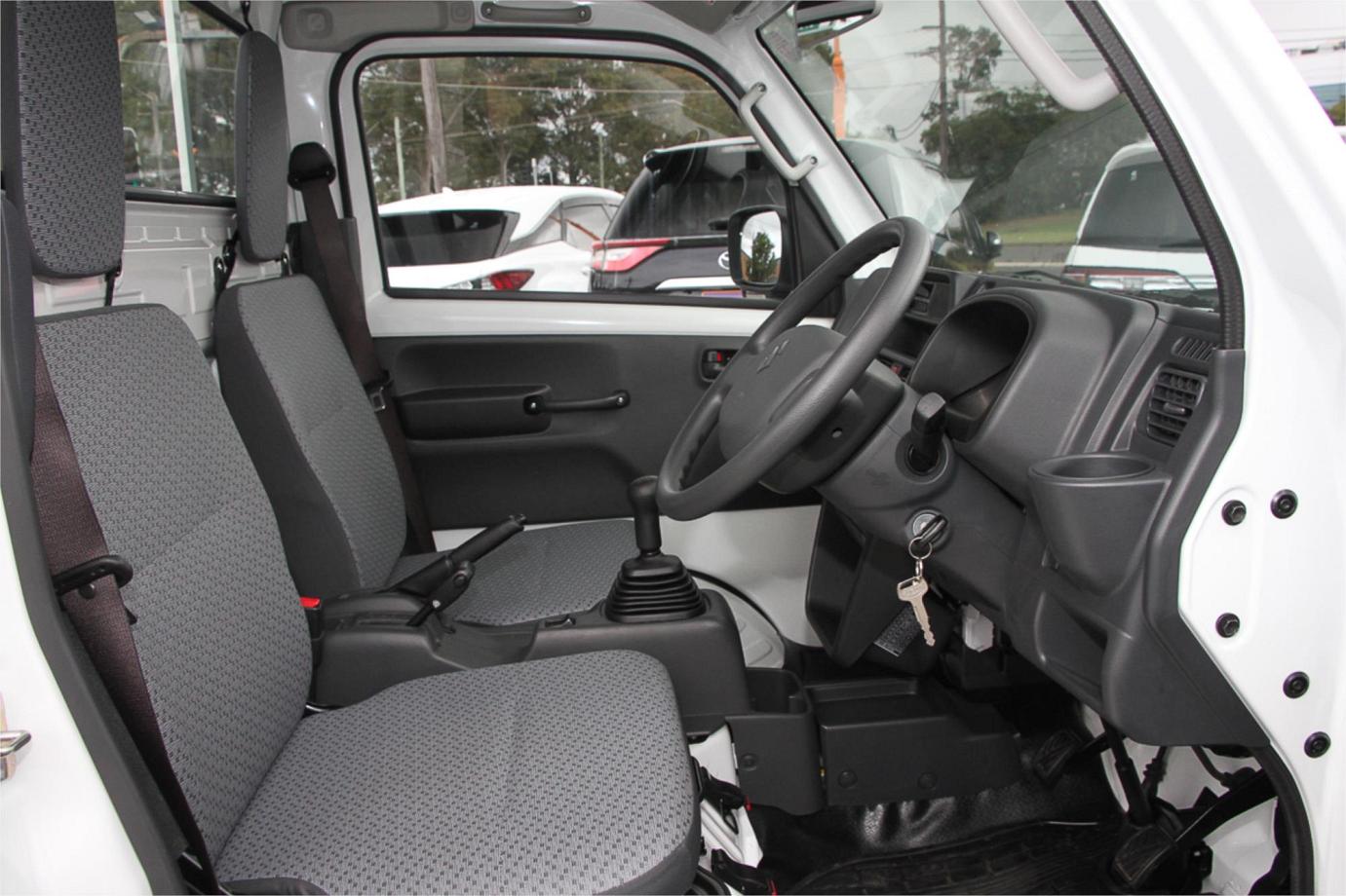 2025 Suzuki Carry Kc Exterior 28